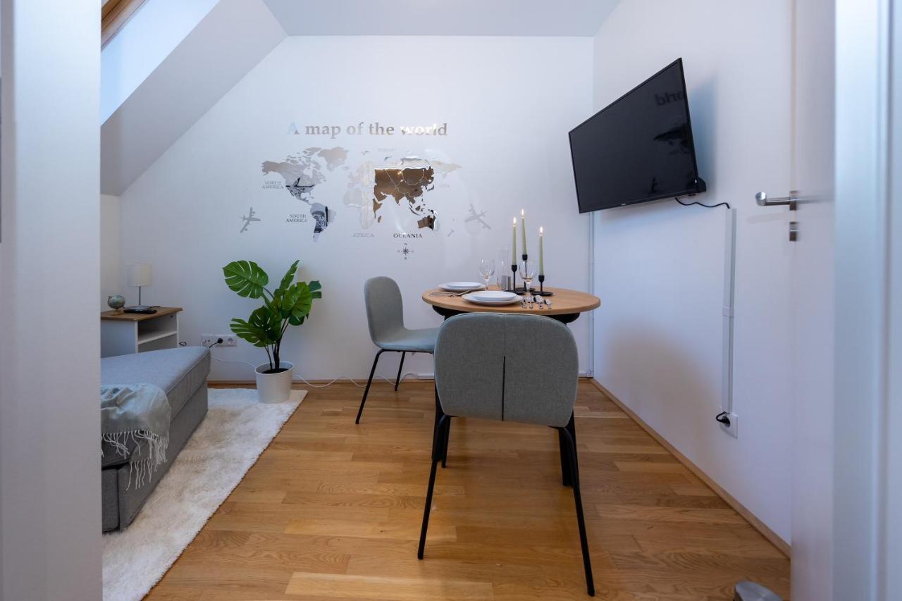 Rooftop Cozy Apartment Near Innerstadt With Ac Bécs Kültér fotó